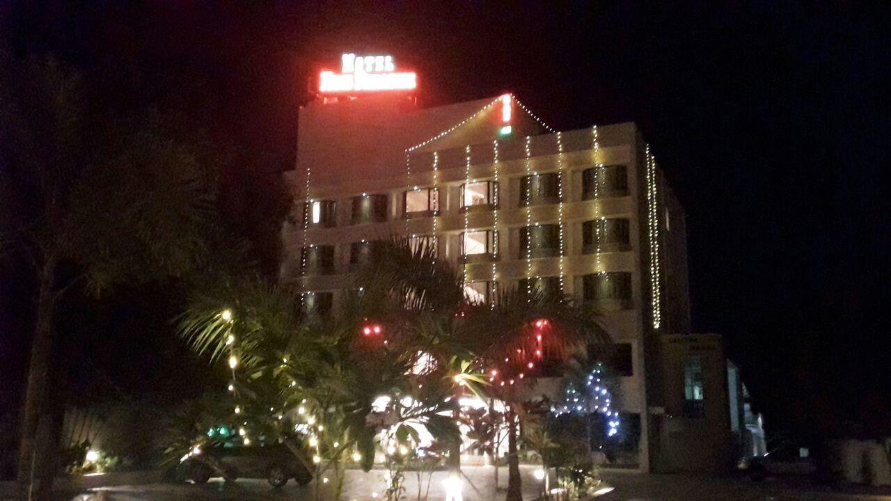 King Paradise Hotel Tiruchirappalli Exterior photo